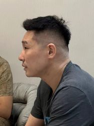 -老男孩男士理容馆·理发·烫染·修面