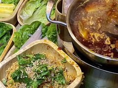 -独食火锅·半米屋台(直营总店)
