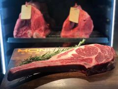 -MONICH牛排融合餐厅(和义大道购物中心店)