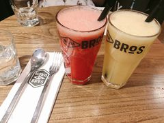 -Moka Bros 摩卡站(西单大悦城店)