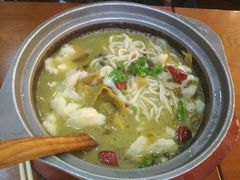 -周鱼小馆石锅酸菜鱼(活力汇店)