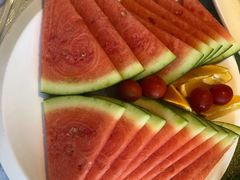 -湖庭壹品鸭王·传统北京烤鸭·别墅私房菜·庭院宵夜(江宁店)