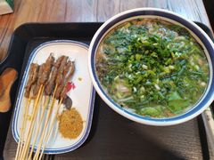 -云阿蛮云南生烫牛肉米线(奉贤路店)