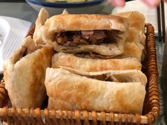 -李春秋驴肉火烧总店