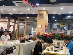 -江城燕子大排档(江汉路步行街店)