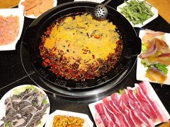-锅首鲜品火锅(鸳鸯店)