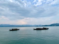 -龙潭峡谷漂流