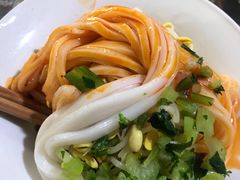 -吕家米皮
