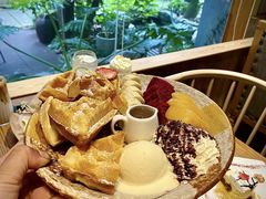 -谷咖啡·鲜花绿植花园餐厅