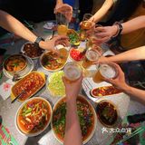 赶紧约上几个喜欢吃辣小伙伴！既能多点又不浪费！盘它！