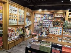 -猫的天空之城概念书店(苏州诚品店)