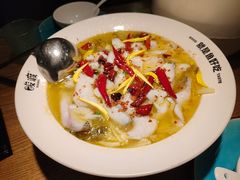 -酸渡·老坛酸菜鱼·现炒下饭菜(港惠新天地店)