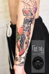 -越域刺青