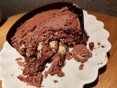 -VERIE BAKEHOUSE
