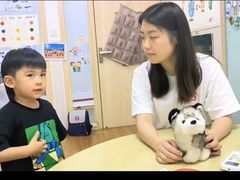 -i2青少儿英语(爱加星悦荟店)