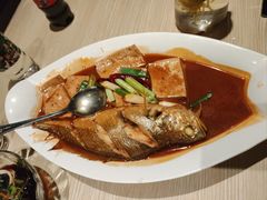 -小船渔村•大连菜•大连焖鱼(黄河路店)