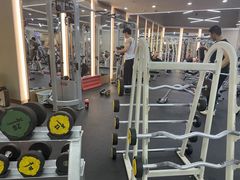 -美航国际健身(北京华联店)