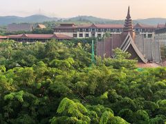 -西双版纳融创皇冠假日度假酒店