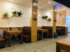 卡座-小牛锅贴(西环路店)