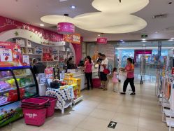 -孩子王(奥克斯广场店)