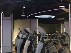 -一兆韦德健身(张杨路店)