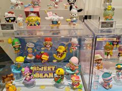 -泡泡玛特POPMART (北京超极合生汇店)