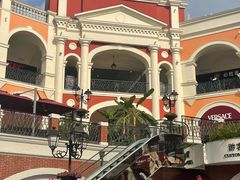 -佛罗伦萨小镇广佛名品奥特莱斯(疏港路店)