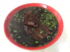 -小龙大肉面馆