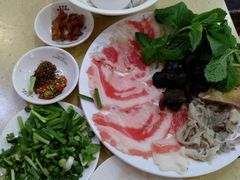 -桥香园云南过桥米线(金马碧鸡店)