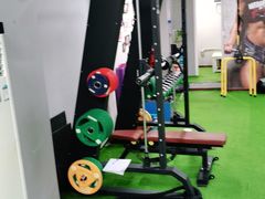 -征成健身连锁私教工作室(九公里店)
