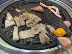 -哈哈碳都·牛肋条无限自助烤肉(宝龙店)
