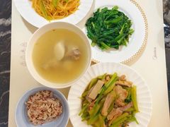 -天鹅到家·保姆月嫂育儿嫂(总店)