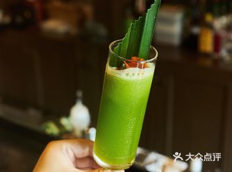 西餐+酒馆，超适合约会的氛围感餐厅