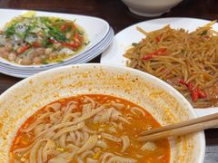 -青年路烩面馆(绿地世纪城店)