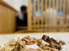 -鸿喜牛·潮汕鲜牛肉火锅(海浪湾店)