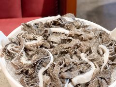 鲜毛肚-牛村来人潮汕牛肉火锅(西单店)