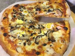 黑松露蘑菇比萨-G+KITCHEN(龙湖狮山天街店)
