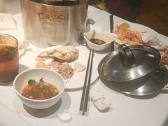 -领鲜活海鲜榴莲自助火锅(东门店)