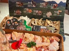 -芸山季·云南山珍菌火锅(人民广场来福士店)