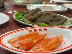 -四囍码头海鲜烧烤自助火锅(外滩南京东路悦荟广场店)