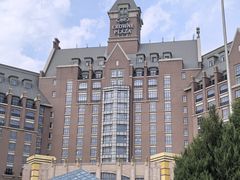 -天津京基皇冠假日酒店