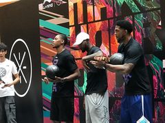 -深圳来福士广场