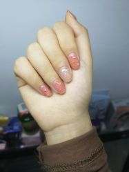 -U mi Nail美甲工作室