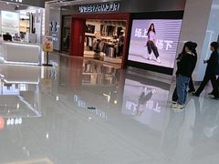 -万达广场(南昌红谷滩店)