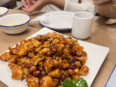 -金牌餐厅·天津菜·八珍豆腐·老爆三(瓷房子店)