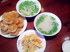 火勺羊杂汤羊肉汤-和生记牛肉火勺店(汇兴家园店)