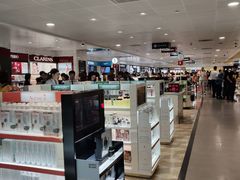 -日上免税行(浦东机场五店)