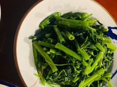 -琥珀老六龙虾(四里河店)