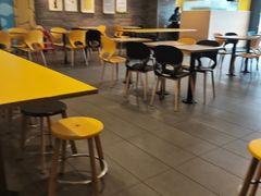 -麦当劳(美林湖店)