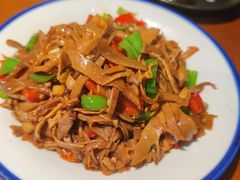 -徽三说·土徽菜·中国徽菜连锁品牌(一中店)